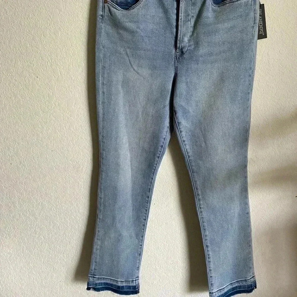 Blank NYC The Madison High Rise Crop Size 31 - Picture 3 of 9